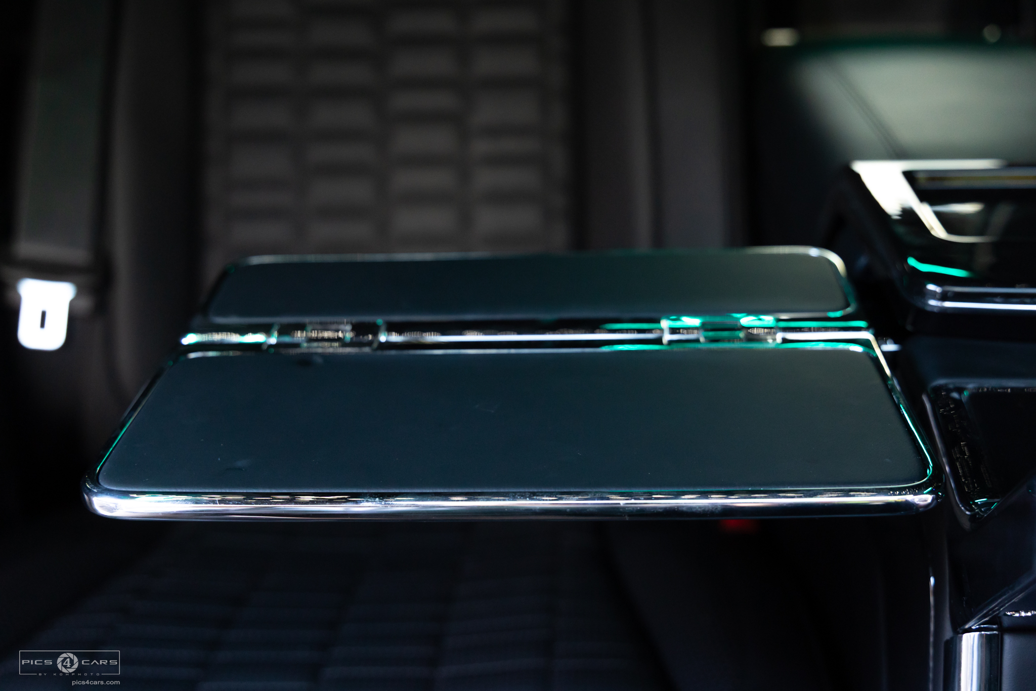 
								2022 Cadillac Escalade Aperta full									