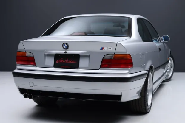 
								1998 BMW M3 5-Speed full									