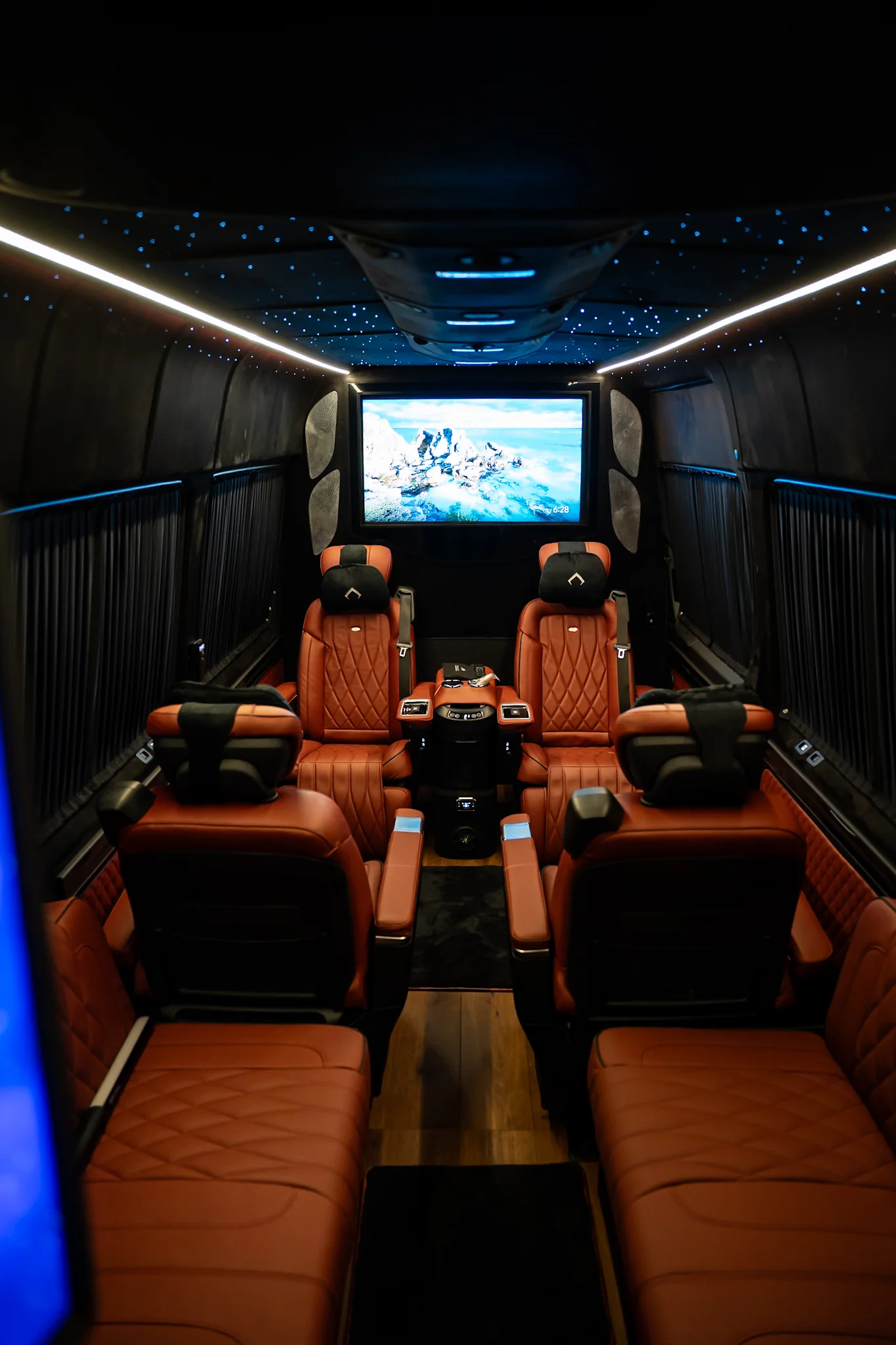 
								2024 Mercedes-Benz Sprinter full									