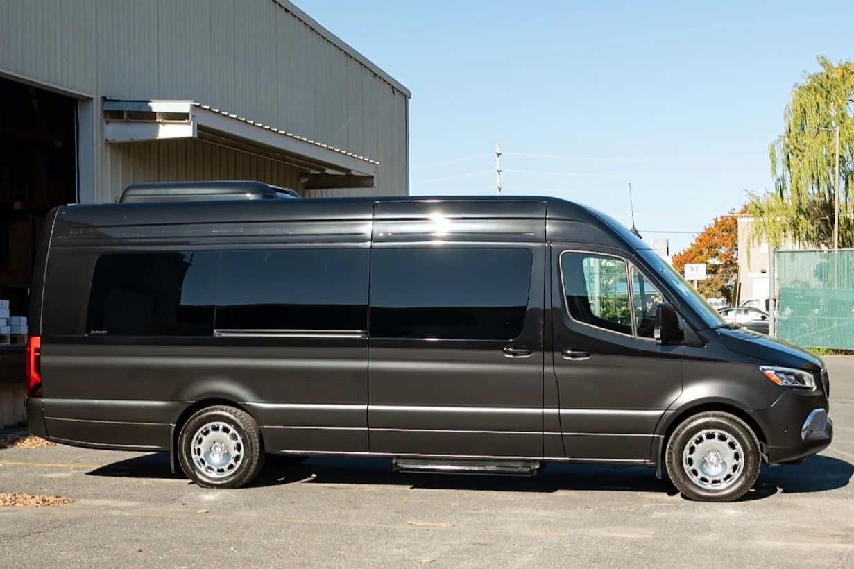 
								2024 Mercedes-Benz Sprinter full									