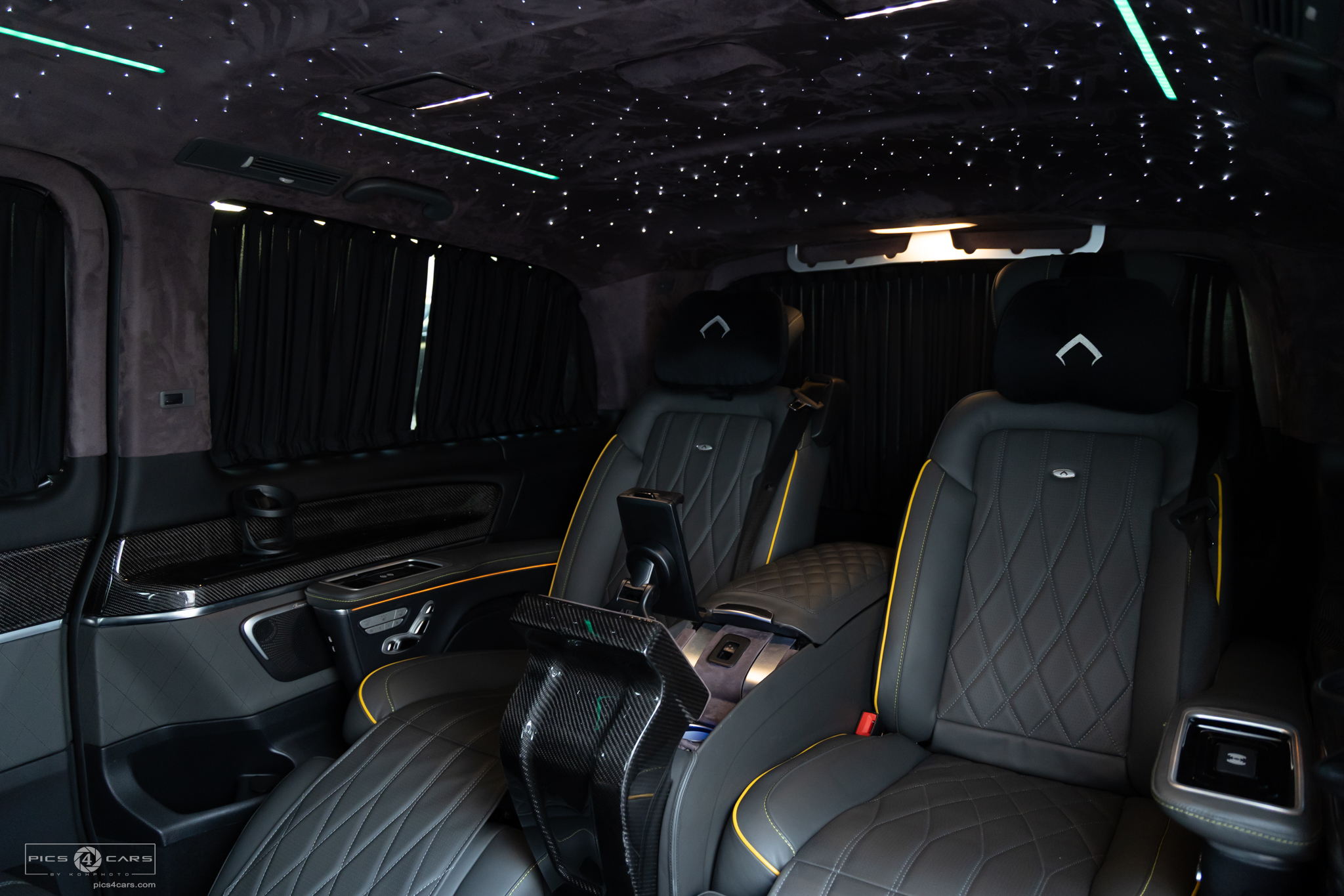 
								2023 Mercedes-Benz Metris Ambiante Lux Passenger Van full									