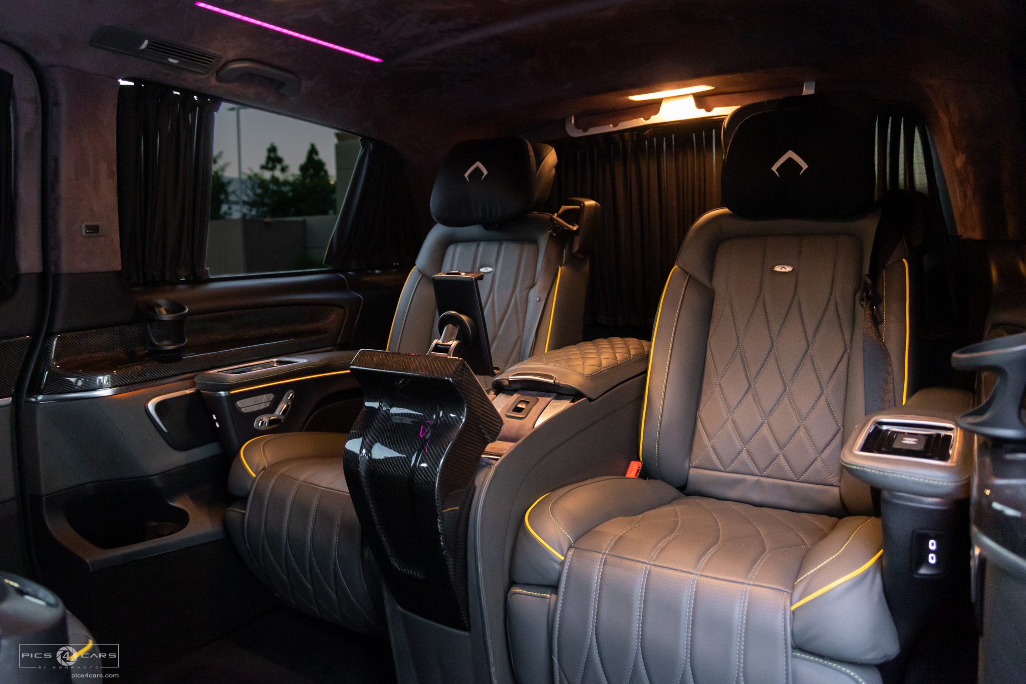 
								2023 Mercedes-Benz Metris Ambiante Lux Passenger Van full									