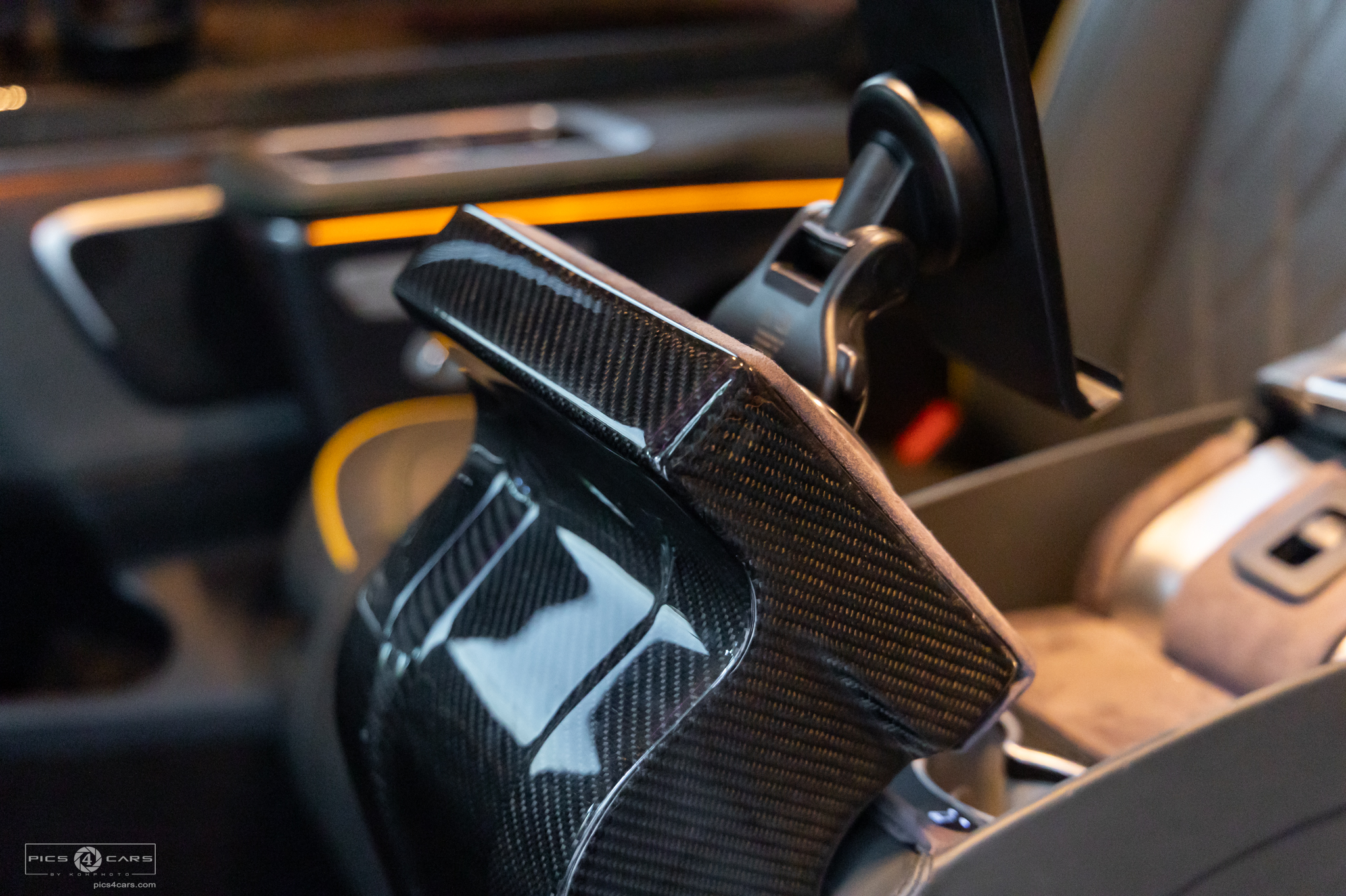 
								2023 Mercedes-Benz Metris Ambiante Lux Passenger Van full									