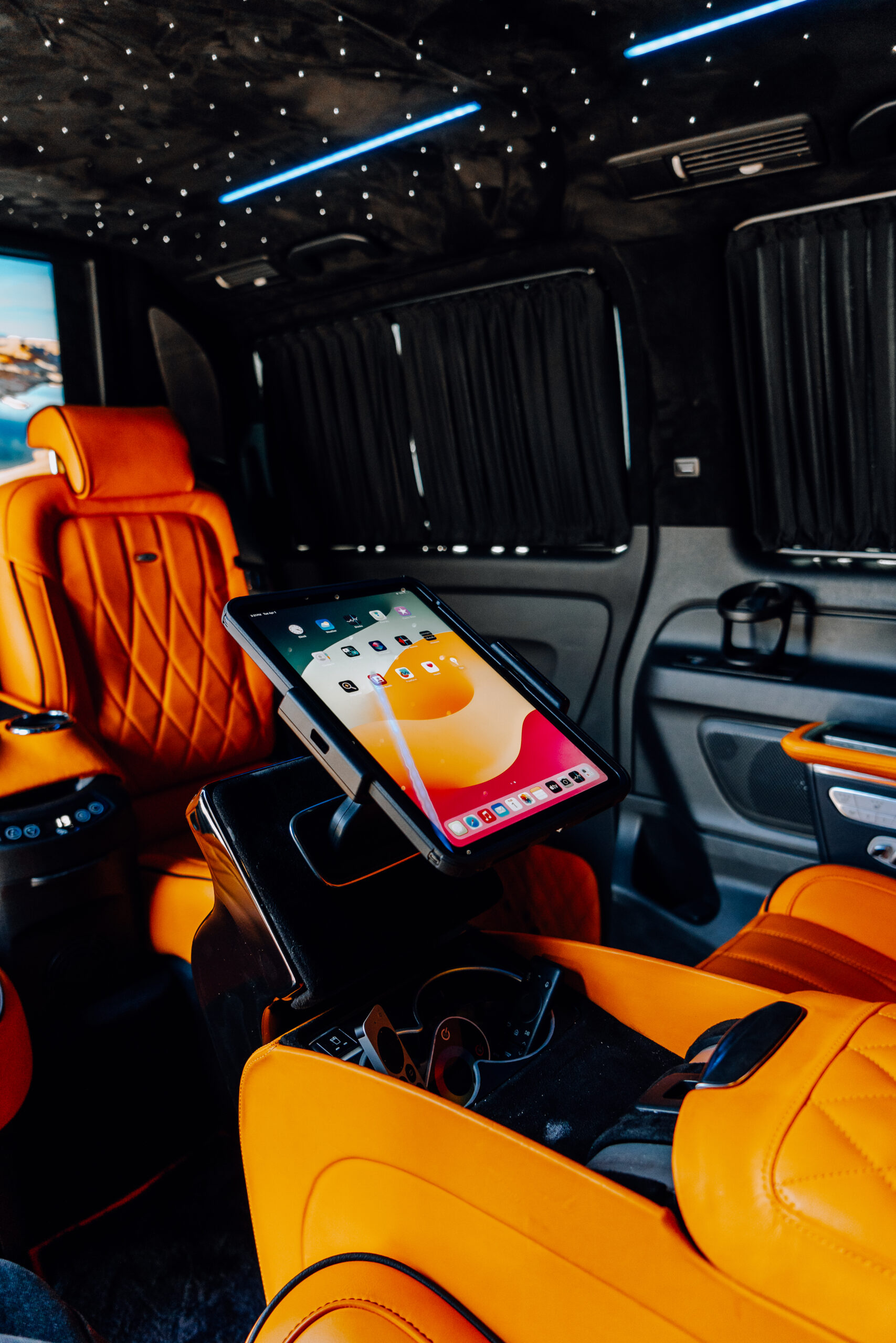 
								2023 Mercedes-Benz Metris Custom full									