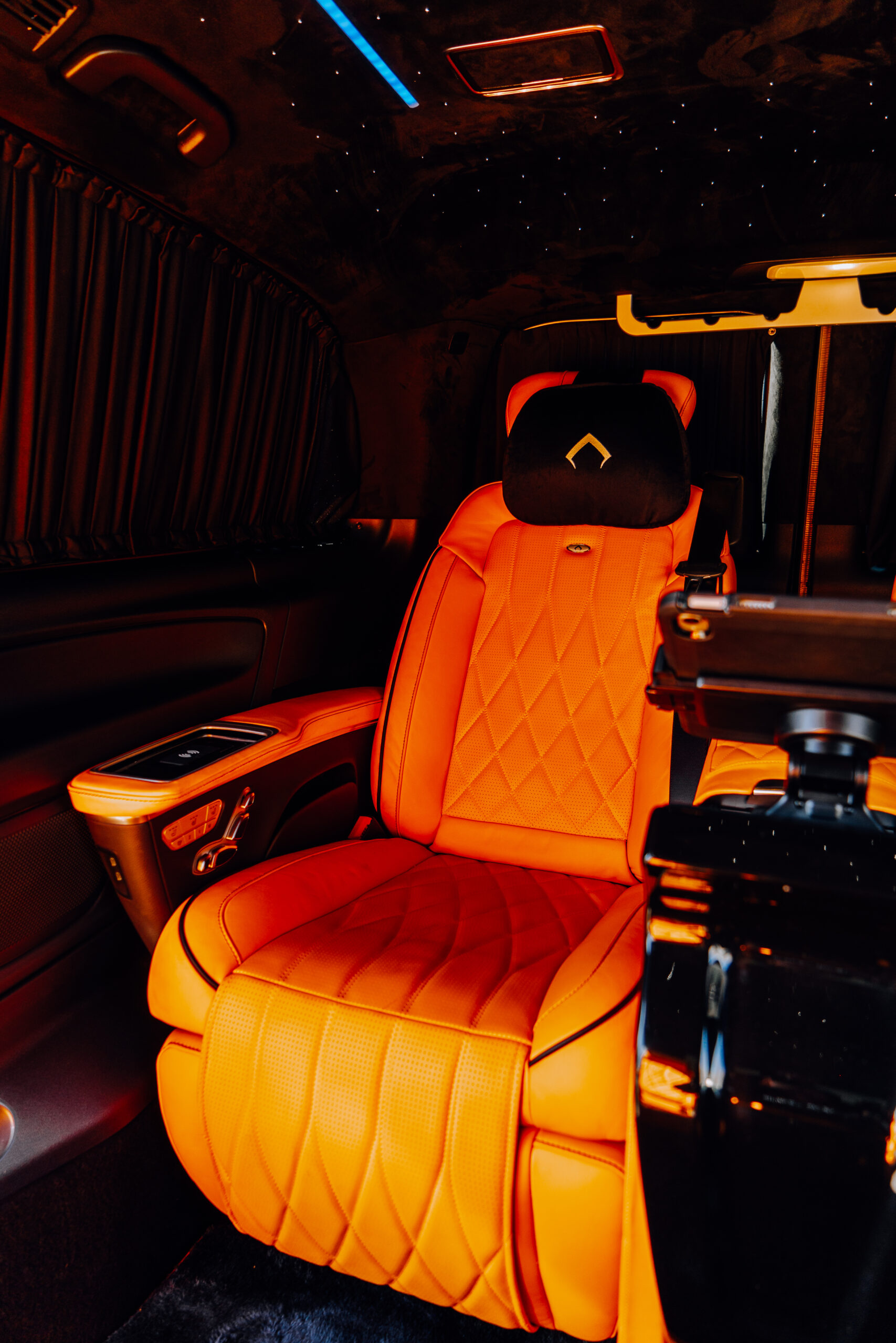 
								2023 Mercedes-Benz Metris Custom full									