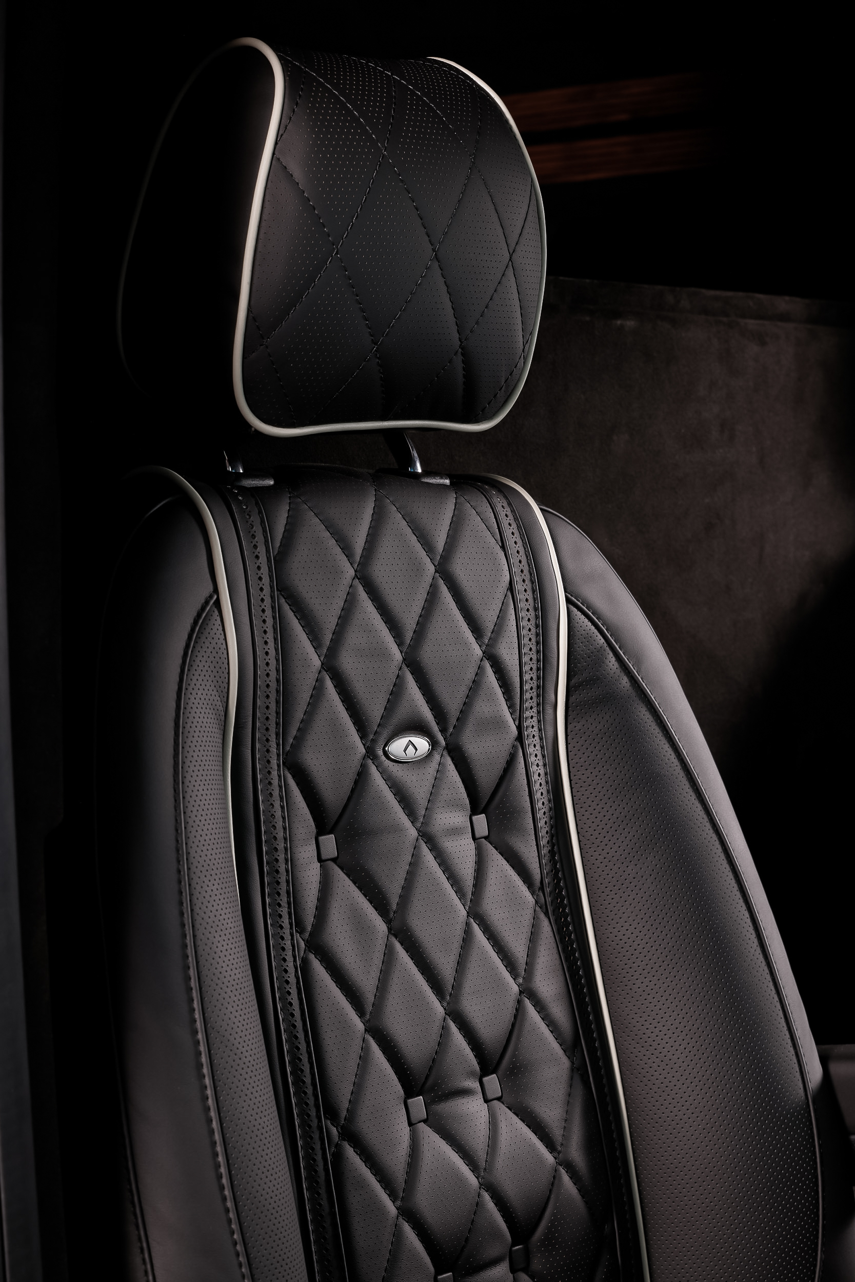 
								2023 Mercedes-Benz Sprinter 2500 full									