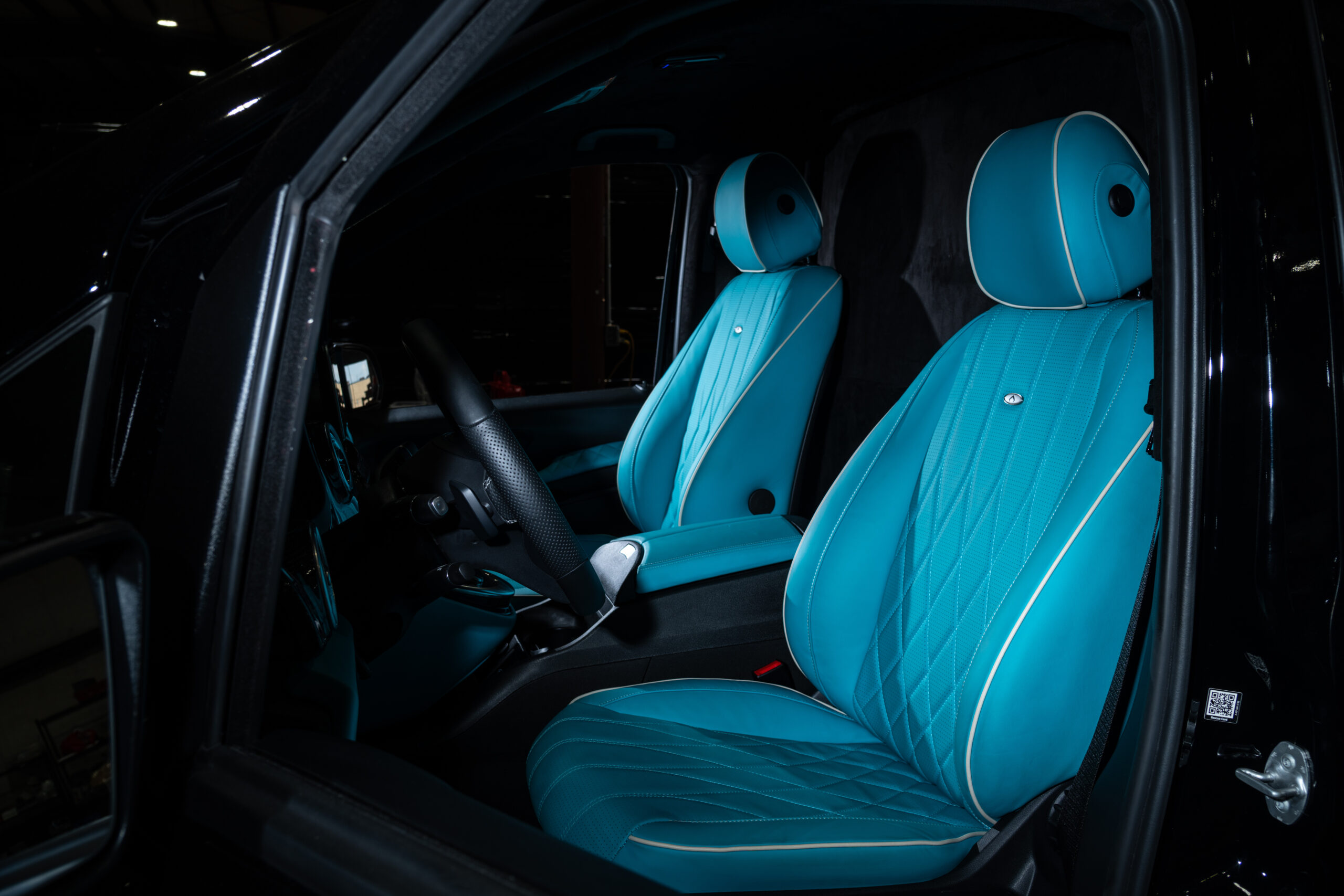 
								2023 Mercedes-Benz Metris Passenger Van full									