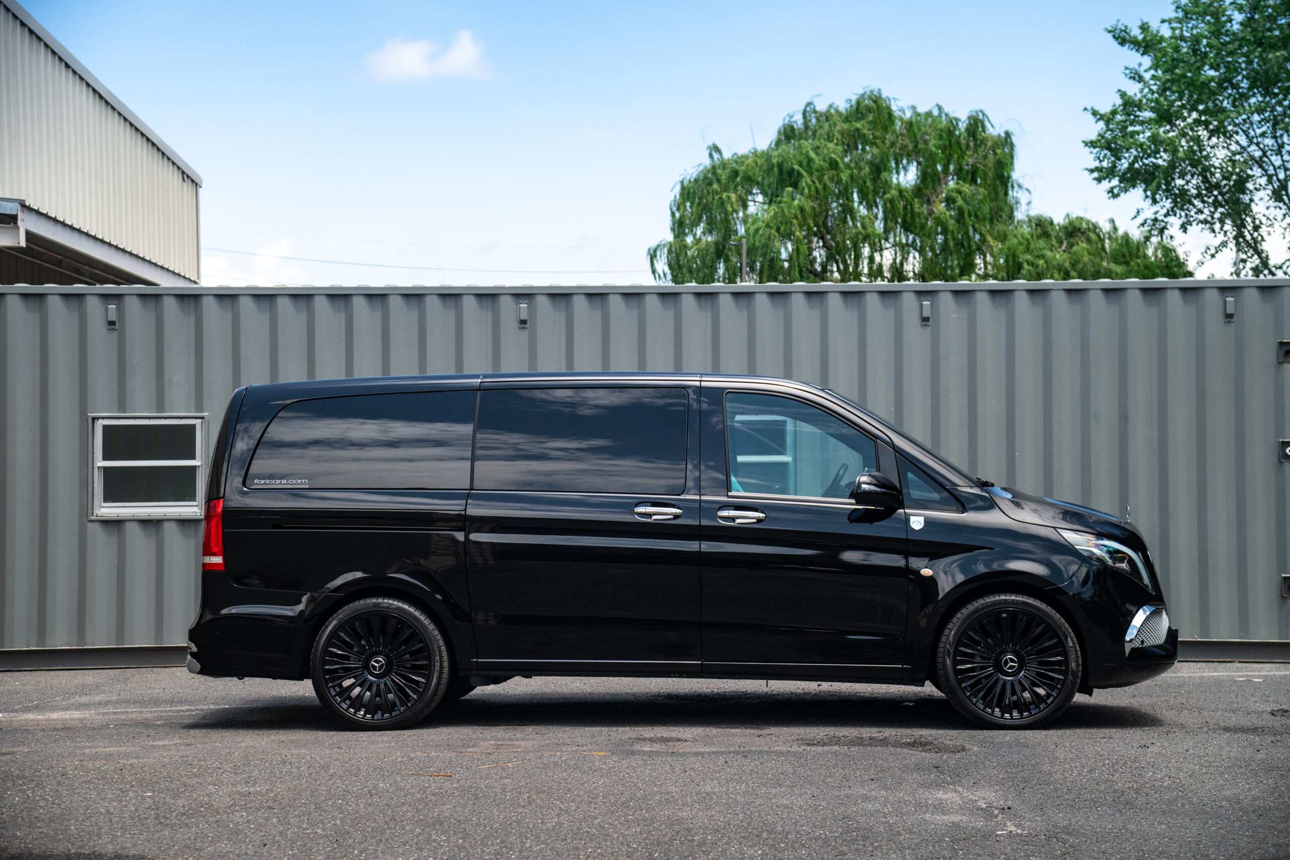 
								2023 Mercedes-Benz Metris Passenger Van full									