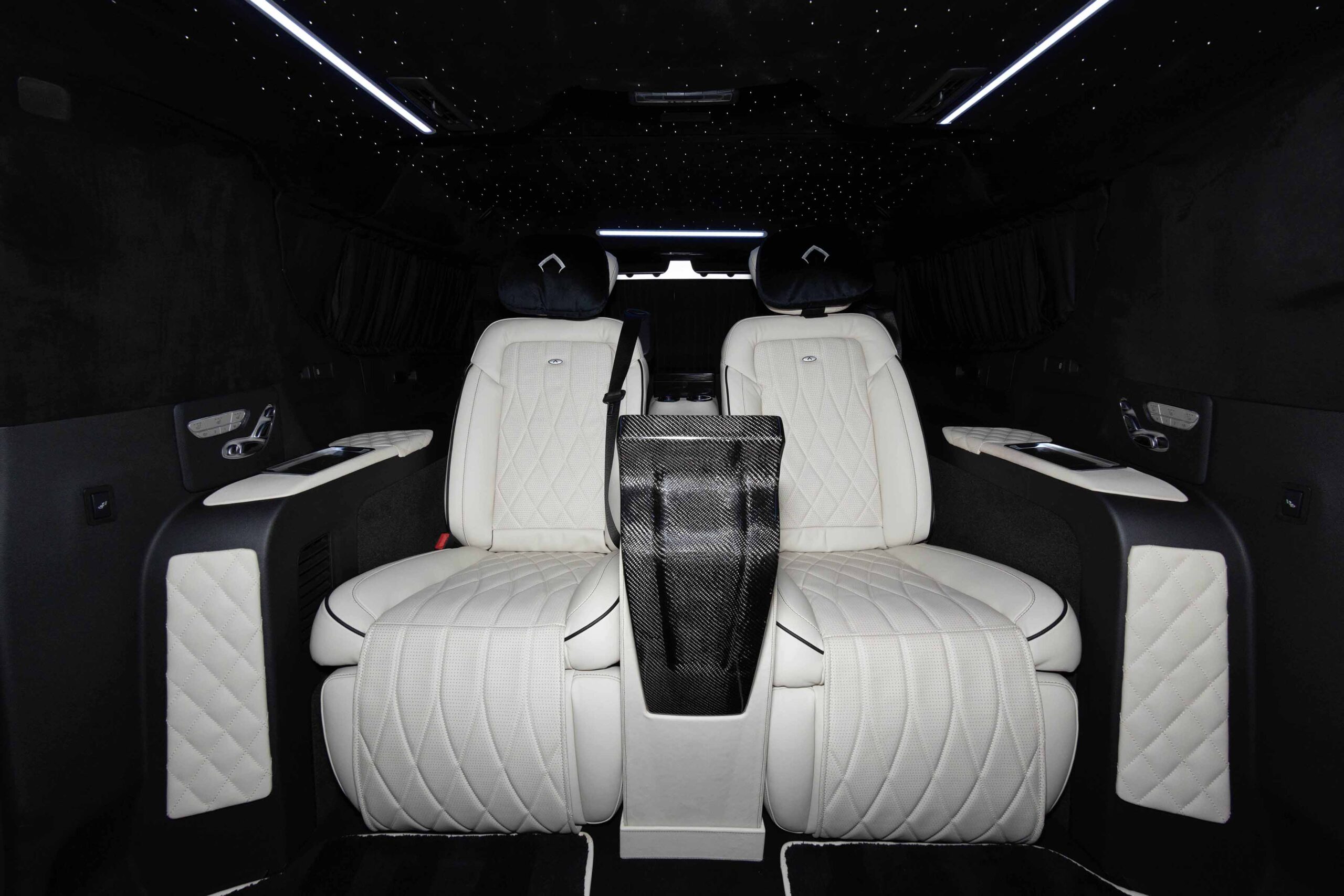 
								2025 Cadillac Escalade ESV Sport Platinum full									