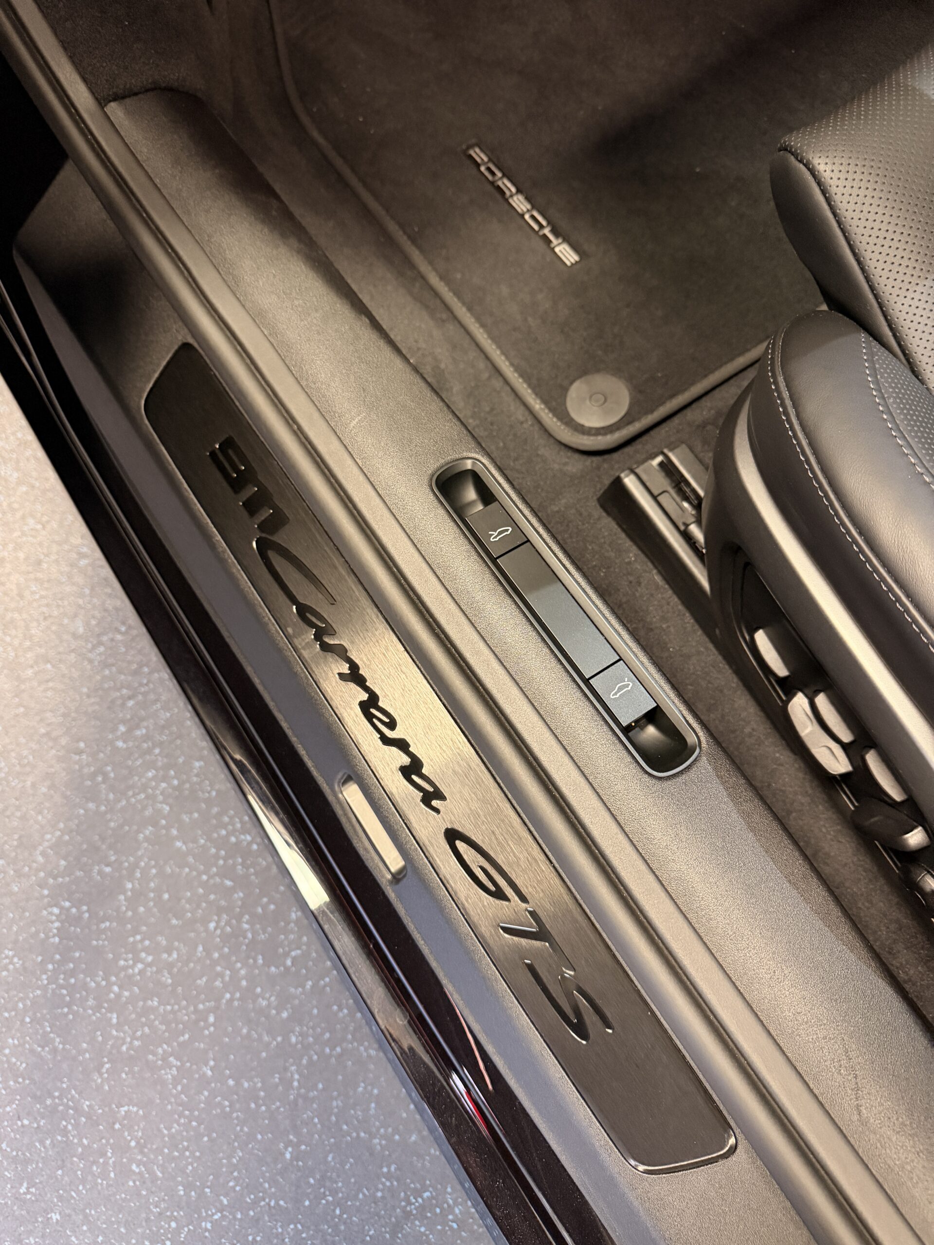 
								2025 Porsche 992.2 Carrera GTS Coupe full									