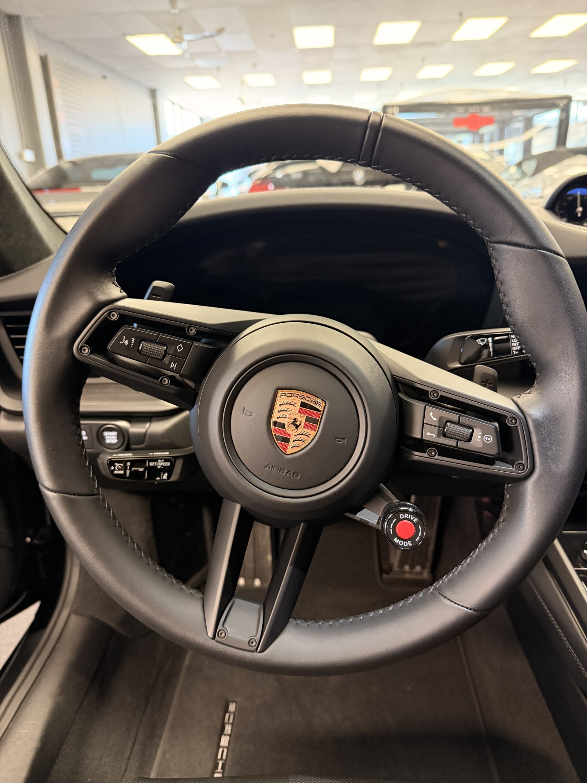 
								2025 Porsche 992.2 Carrera GTS Coupe full									