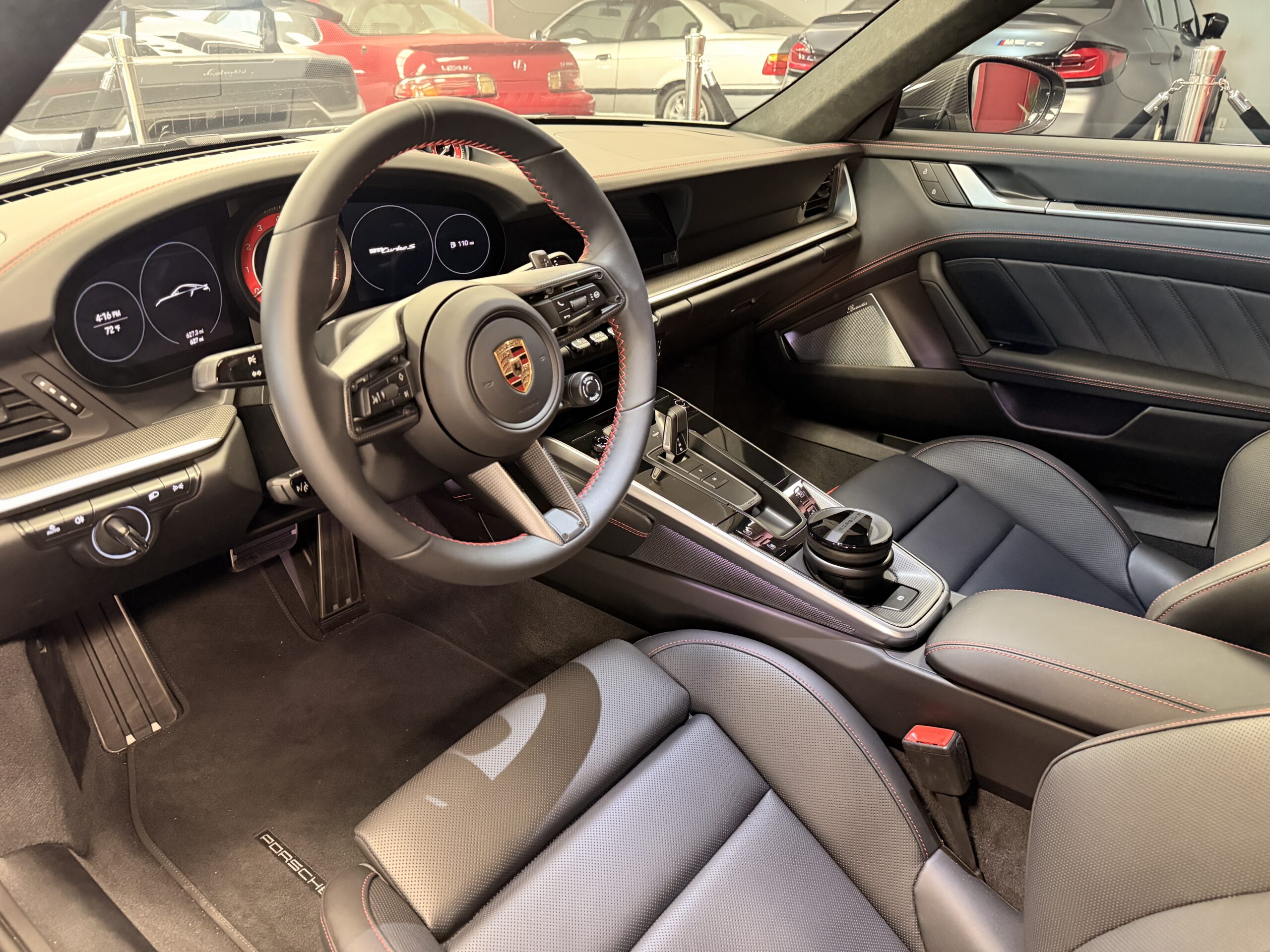 
								2025 Porsche 911 Turbo S full									