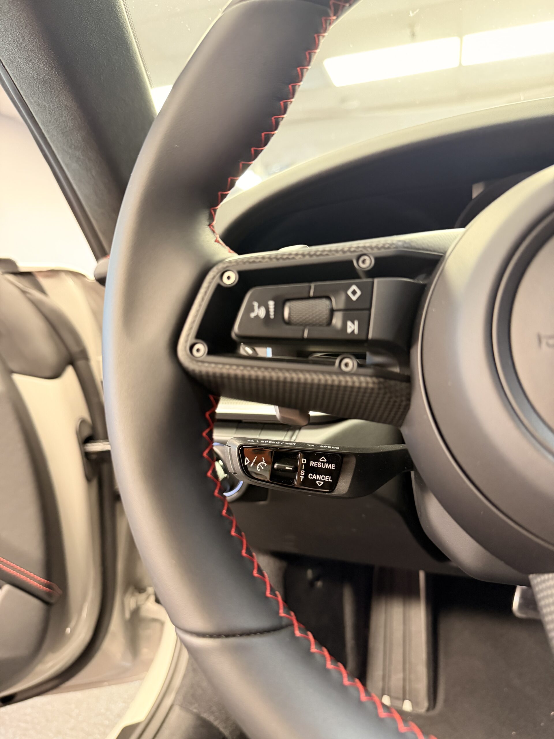 
								2025 Porsche 911 Turbo S full									