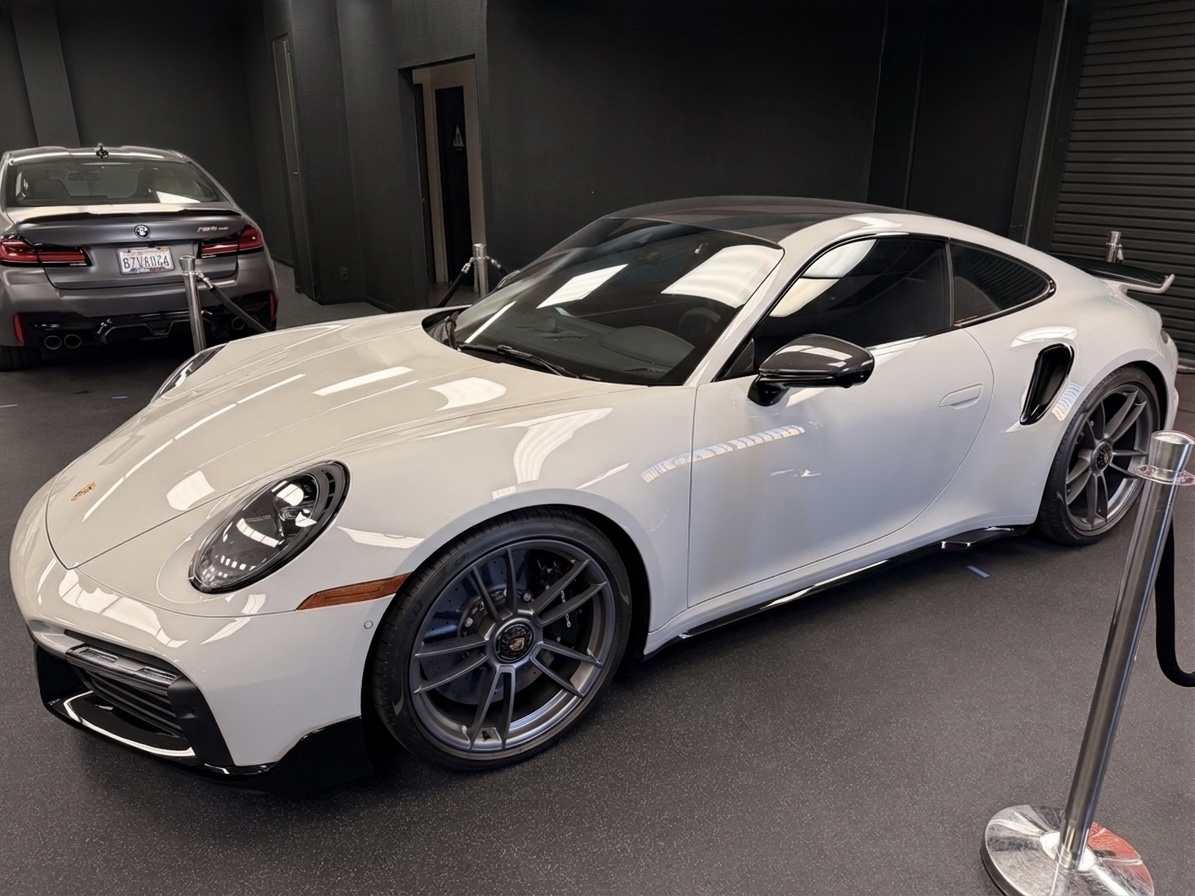
								2025 Porsche 911 Turbo S full									