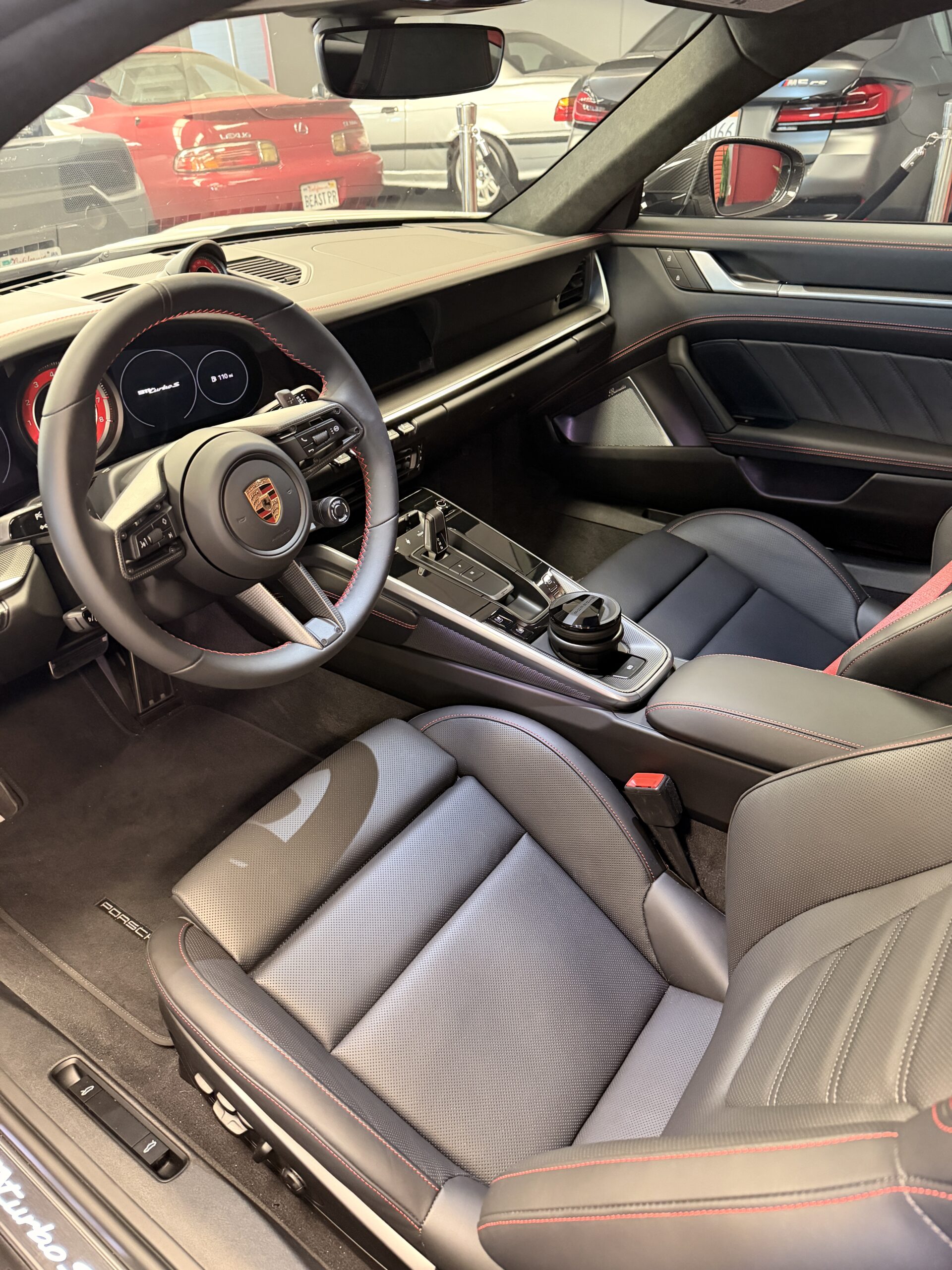 
								2025 Porsche 911 Turbo S full									