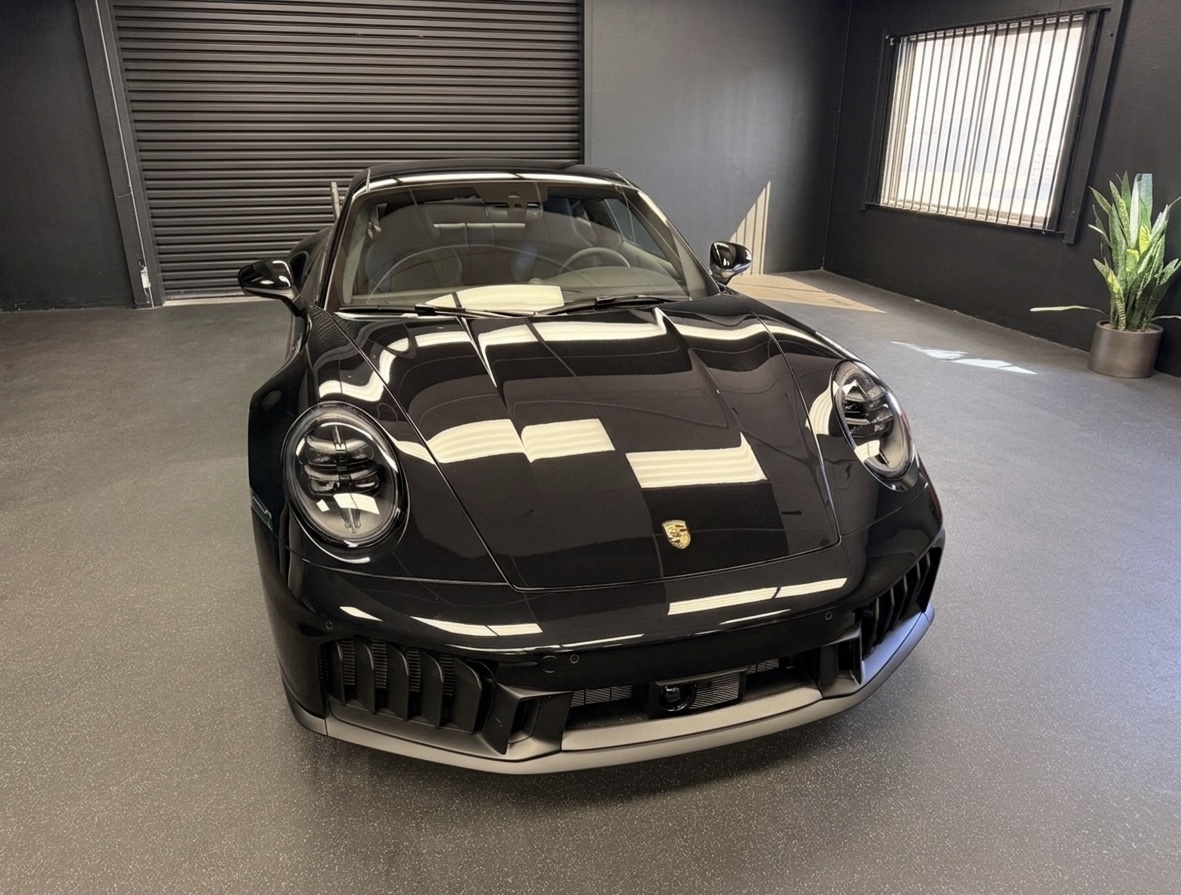 
								2025 Porsche 992.2 Carrera GTS Coupe full									