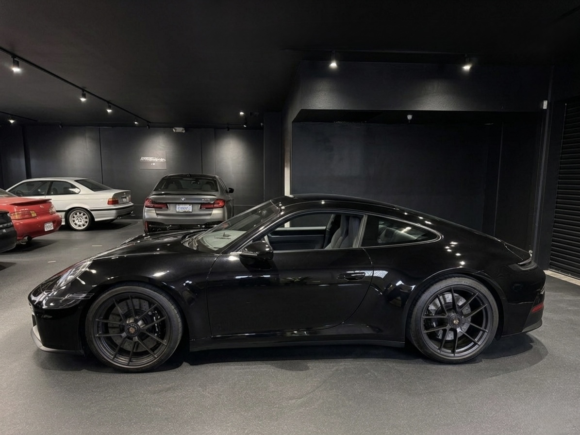 
								2025 Porsche 992.2 Carrera GTS Coupe full									