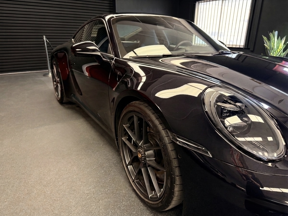 
								2025 Porsche 992.2 Carrera GTS Coupe full									