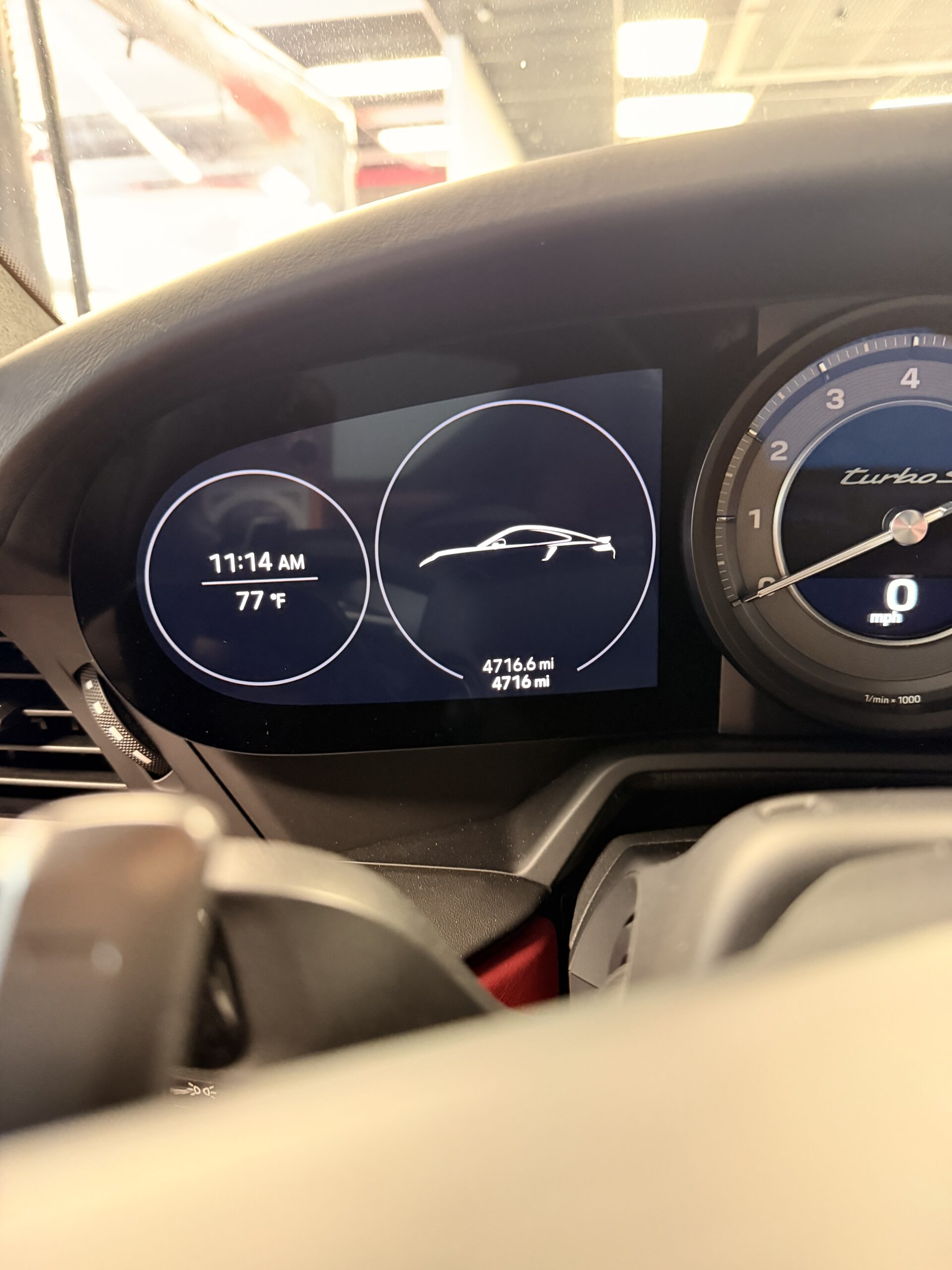 
								2021 Porsche 911 Turbo S Coupe full									